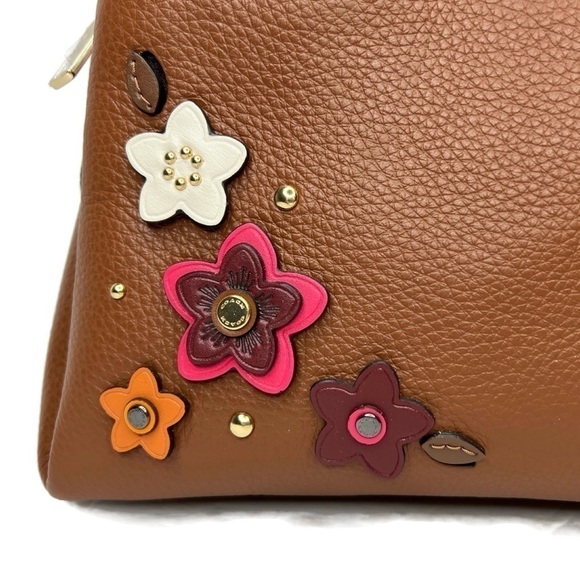 Coach Lillie Flower Floral Appliqué Rivet Brown Leather Crossbody Bag 2849 NWT - Picture 2 of 13